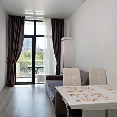 Lägenhetshotell Arcadia Sky 4*